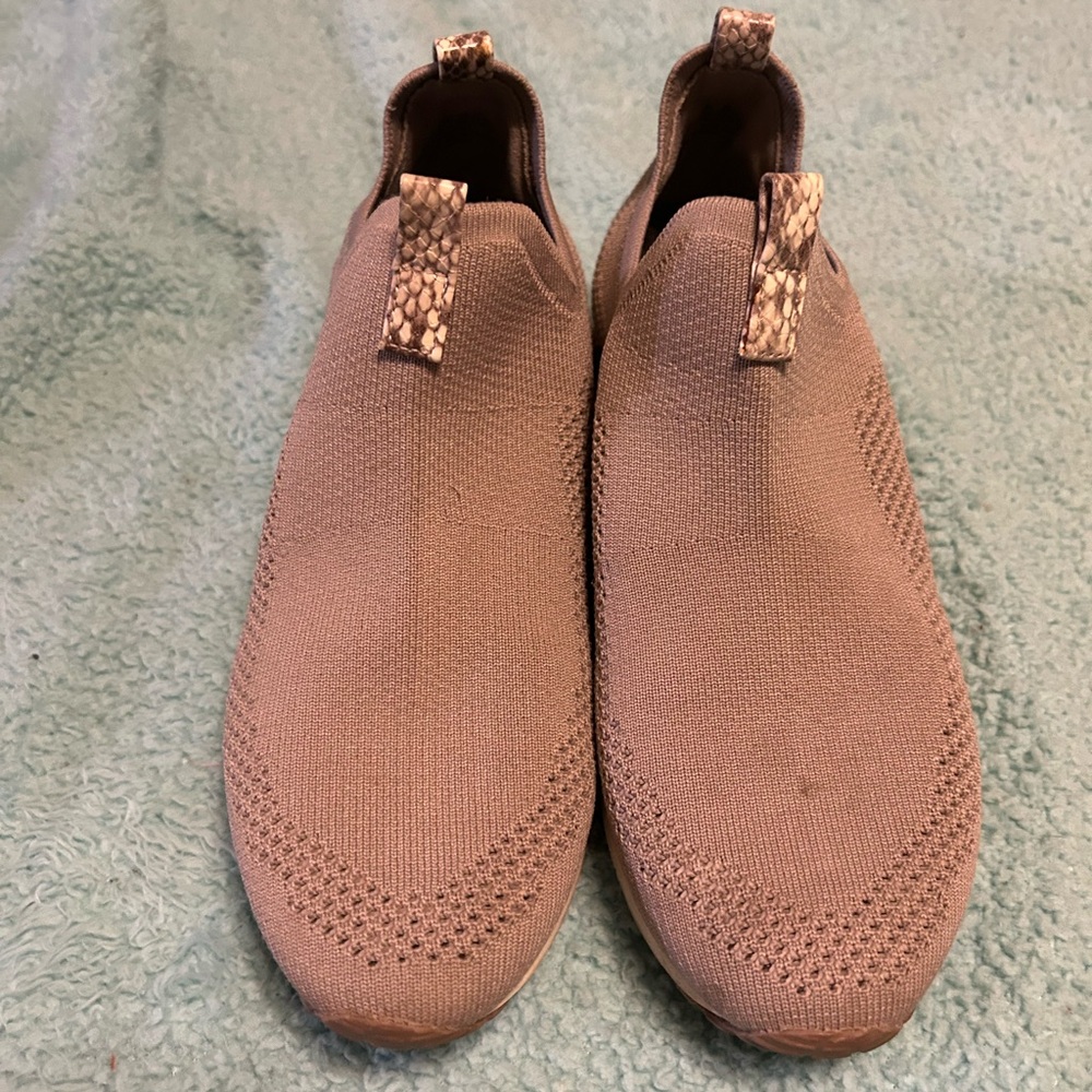 BareTraps Beige Slip-On Sneakers